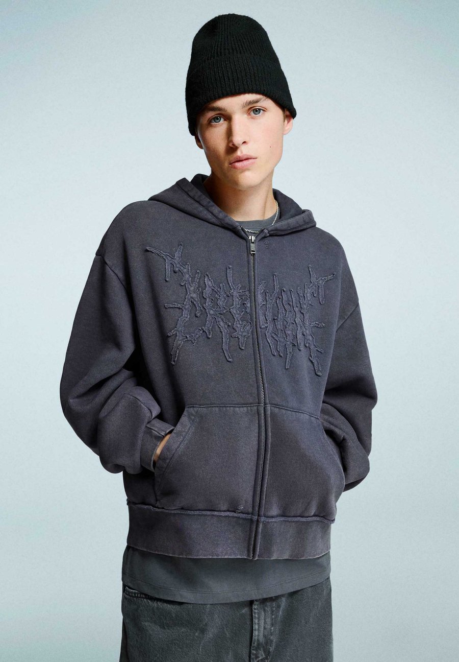 Толстовка Bershka Zip-up sweatshirt, Light Blue Denim/Light-Blue Denim
Толстовка Bershka Zip-up sweatshirt, Light Blue Denim/Light-Blue Denim