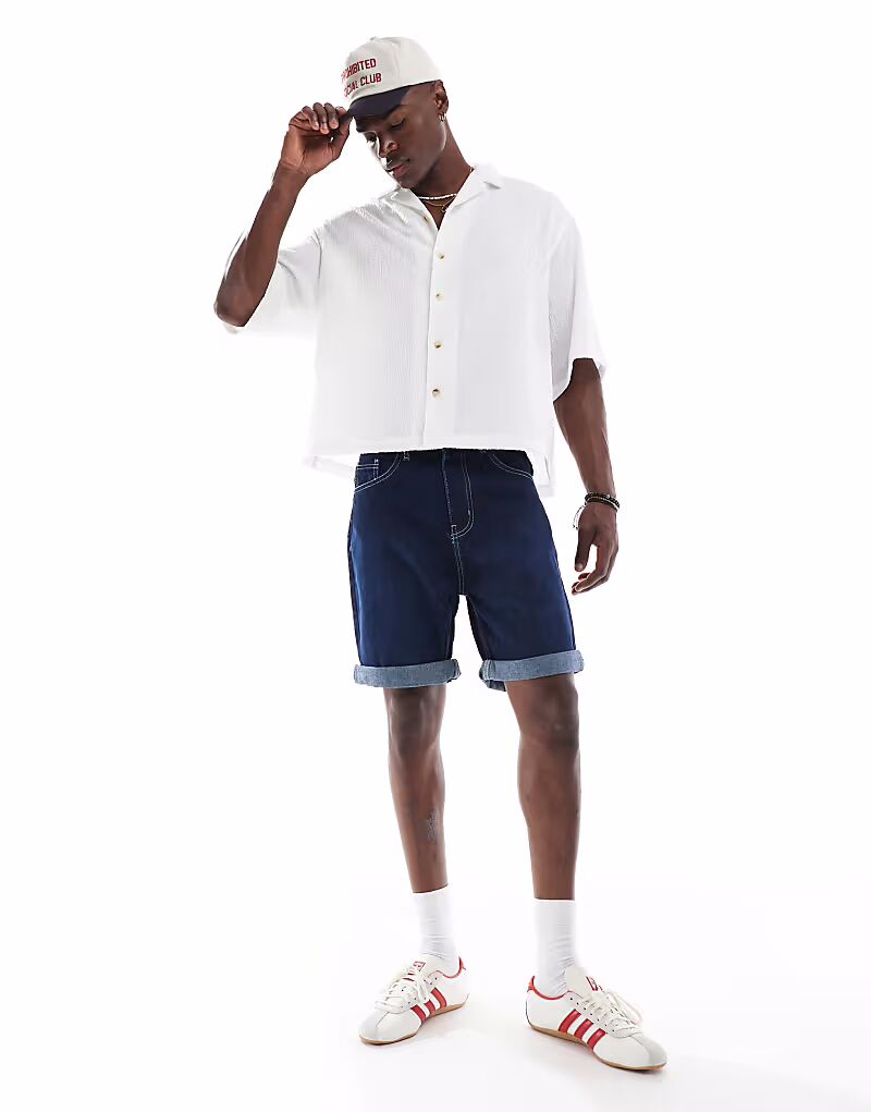 Длинные джинсовые шорты Brave Soul темно-синего цвета
Длинные джинсовые шорты Brave Soul темно-синего цвета