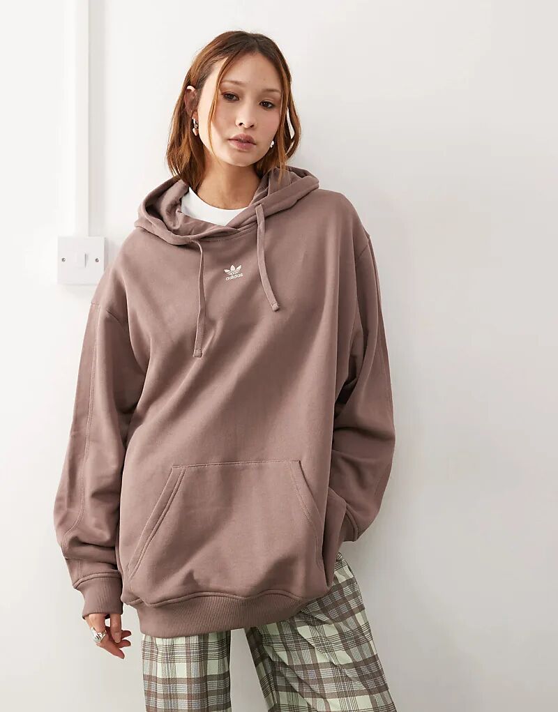 Свободная толстовка с капюшоном из французского трикотажа Essentials коричневого цвета adidas Originals
Свободная толстовка с капюшоном из французского трикотажа Essentials коричневого цвета adidas Originals