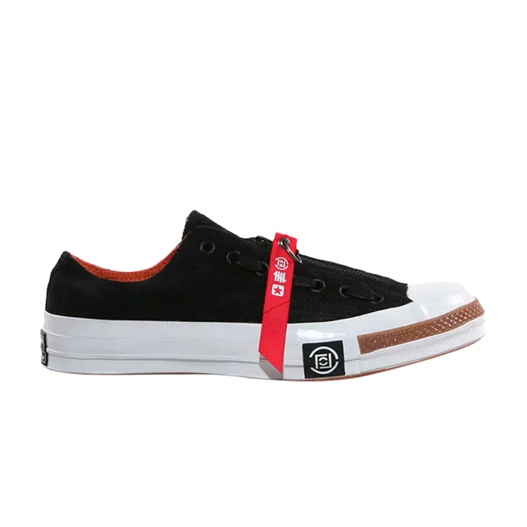Кроссовки Converse CLOT x Undefeated x Chuck 70 Ox 'Black', черный
Кроссовки Converse CLOT x Undefeated x Chuck 70 Ox 'Black', черный