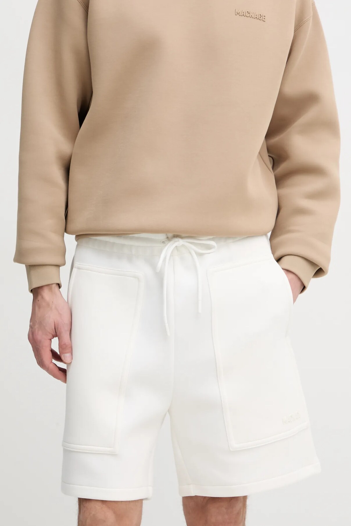 Шорты Mackage, бежевый
Шорты Mackage, бежевый