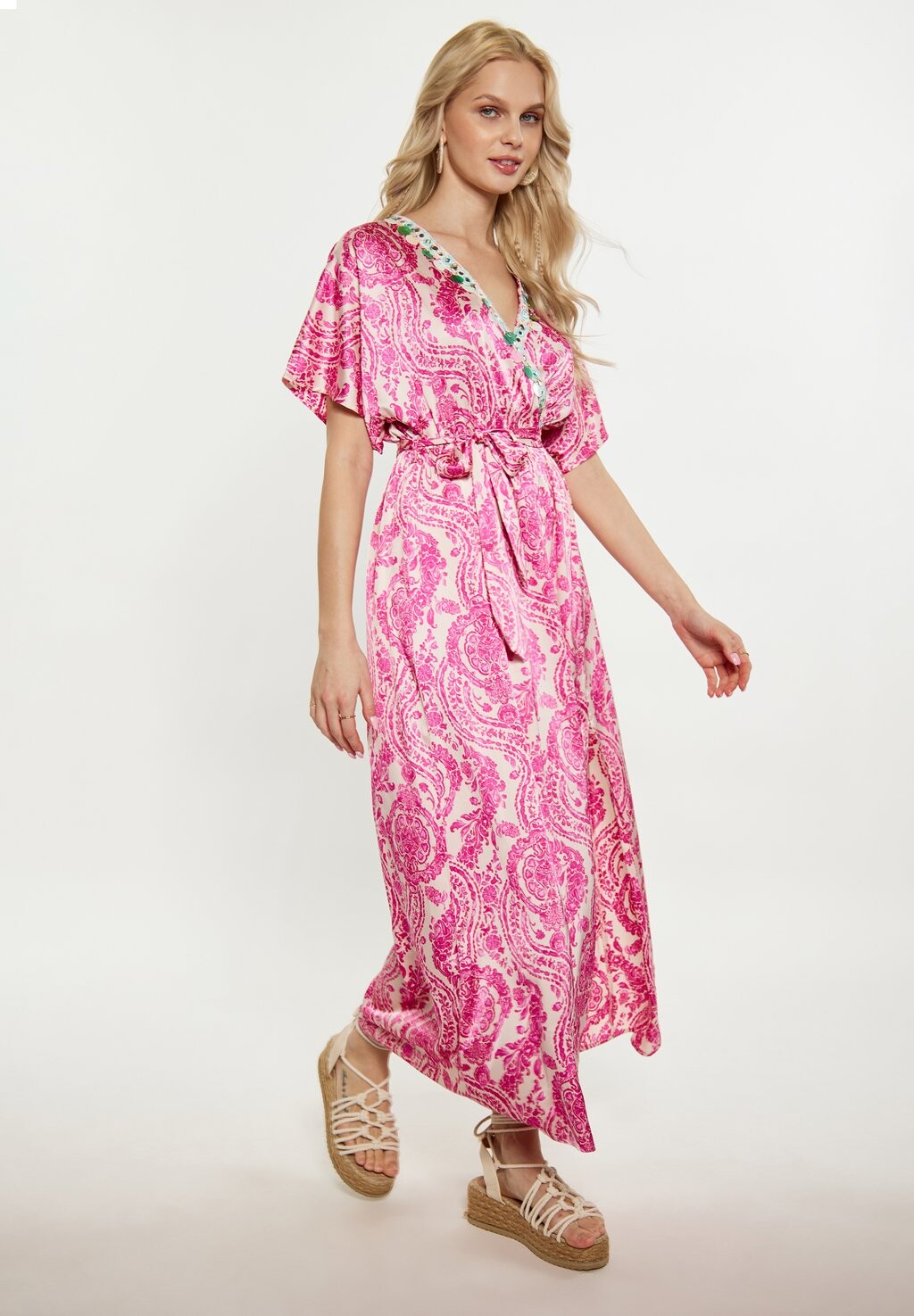 Платье макси IZIA, розовый 
Платье макси IZIA, розовый