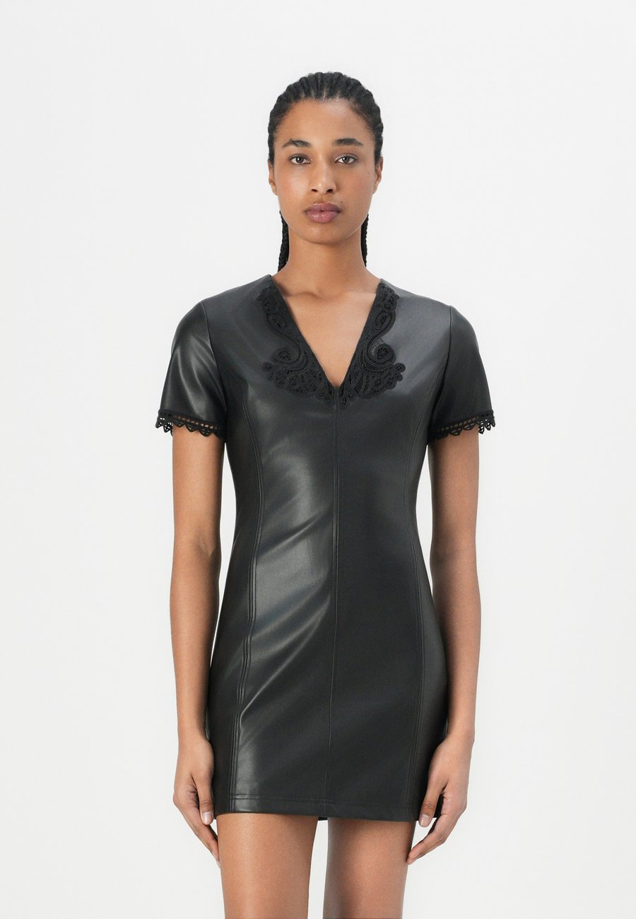 Платье TWINSET COATED DRESS, Nero/Black
Платье TWINSET COATED DRESS, Nero/Black