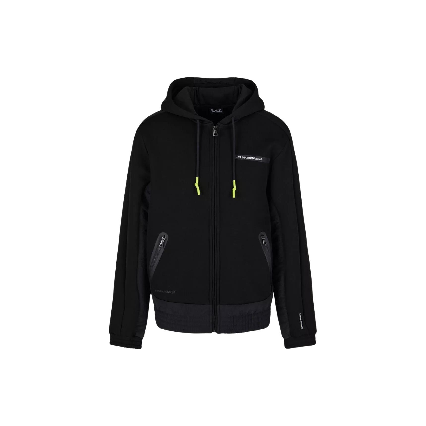 EMPORIO ARMANI Куртка EA7 мужская черная
EMPORIO ARMANI Куртка EA7 мужская черная