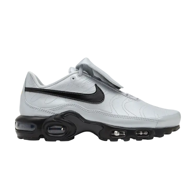 Кроссовки Nike Air Max Plus Tiempo, серый
Кроссовки Nike Air Max Plus Tiempo, серый