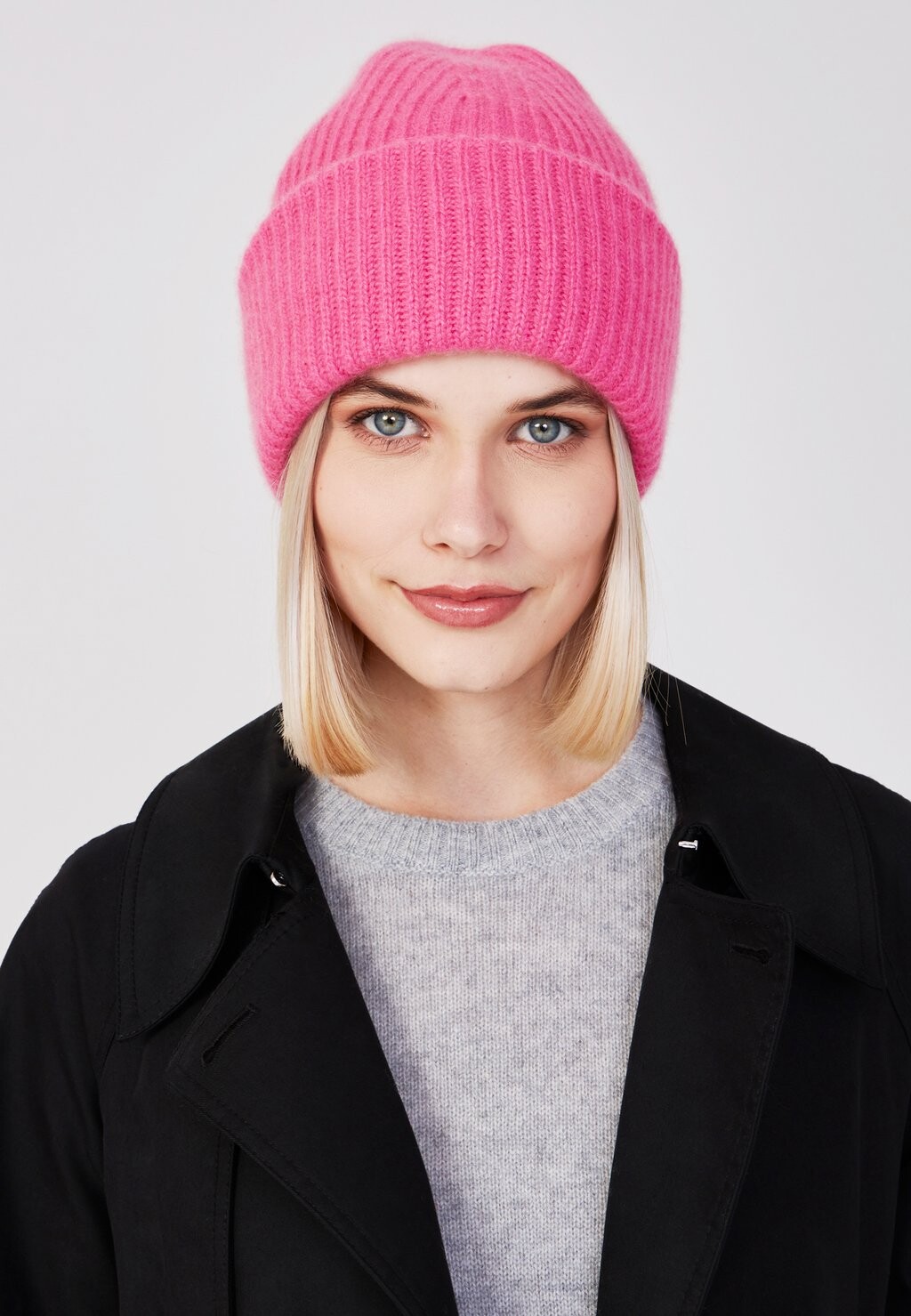Шапка-бини Chunky Style Republic, цвет neon pink
Шапка-бини Chunky Style Republic, цвет neon pink