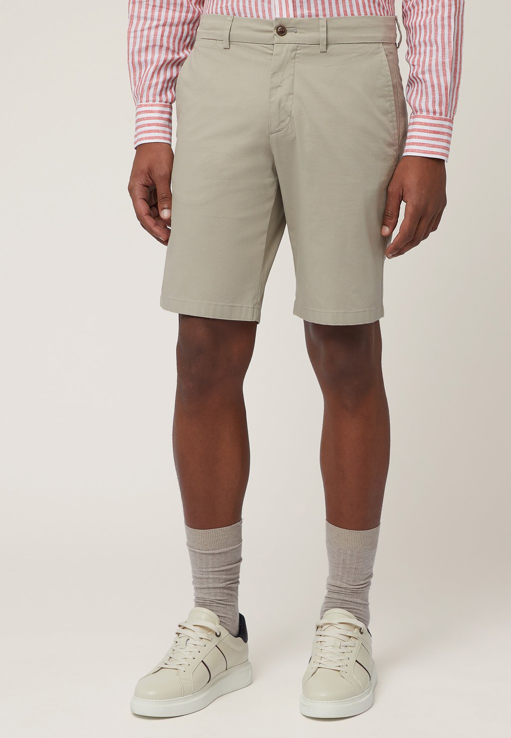 Шорты Harmont & Blaine, бежевый 
Шорты Harmont & Blaine, бежевый