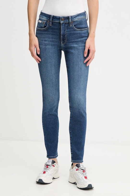 Джинсы Calvin Klein Jeans, темно-синий
Джинсы Calvin Klein Jeans, темно-синий