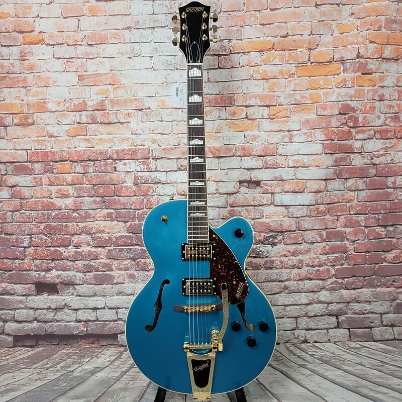 Электрогитара Gretsch G2410TG
Электрогитара Gretsch G2410TG