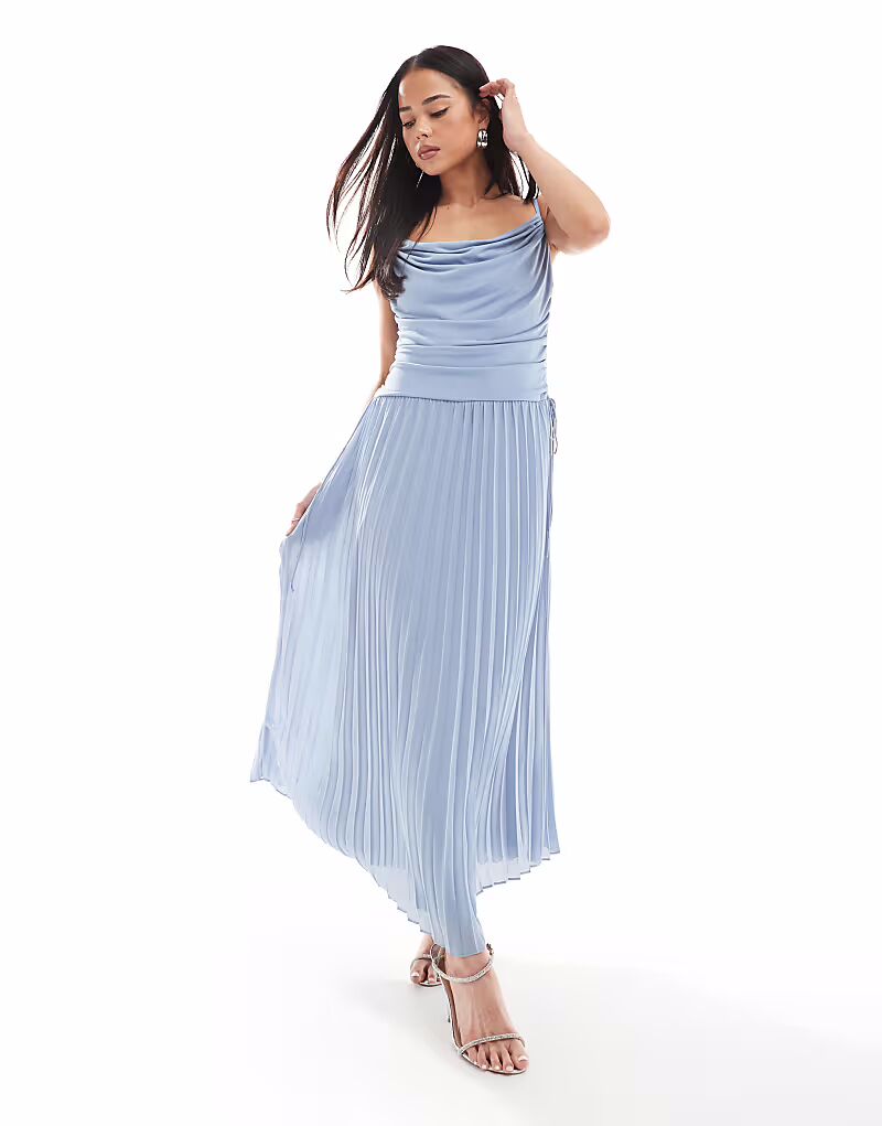 Платье макси подружки невесты TFNC с воротником-хомутиком и плиссированной юбкой в пыльно-голубом цвете
Платье макси подружки невесты TFNC с воротником-хомутиком и плиссированной юбкой в пыльно-голубом цвете