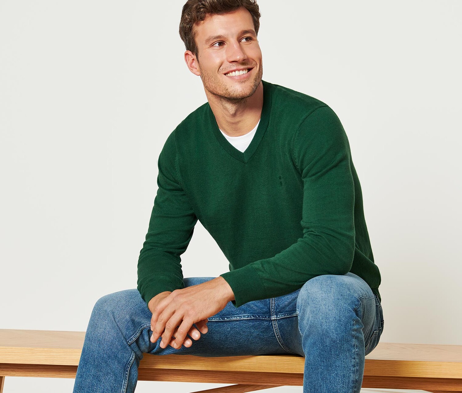 Свитер с V-образным вырезом Tchibo, темно-зеленый
Свитер с V-образным вырезом Tchibo, темно-зеленый