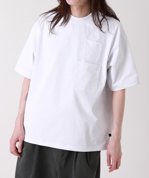 Футболка с круглым карманом DAIWA PIER39 TECH, белая
Футболка с круглым карманом DAIWA PIER39 TECH, белая