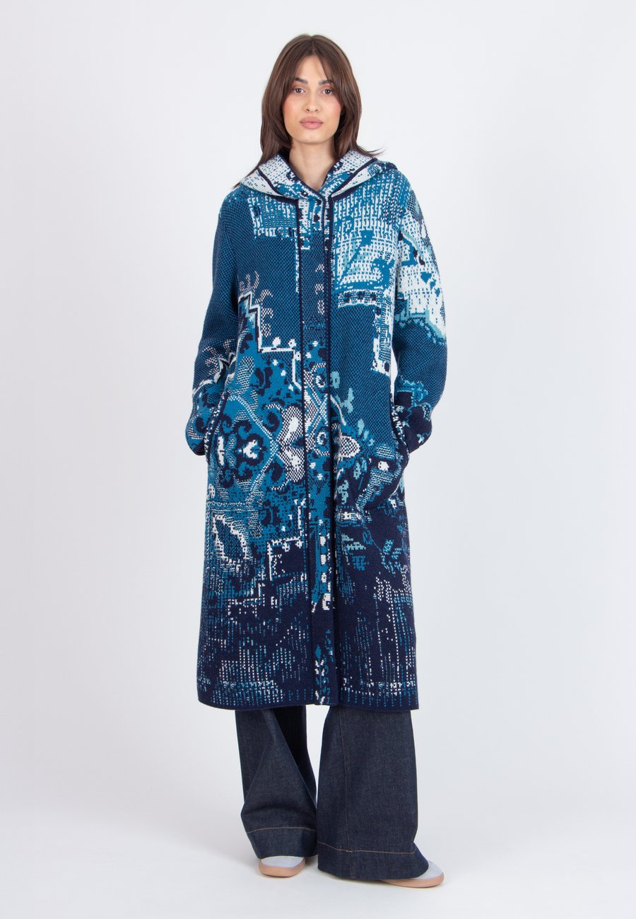 Кардиган Ivko JACQUARD, Marine/Dark Blue
Кардиган Ivko JACQUARD, Marine/Dark Blue
