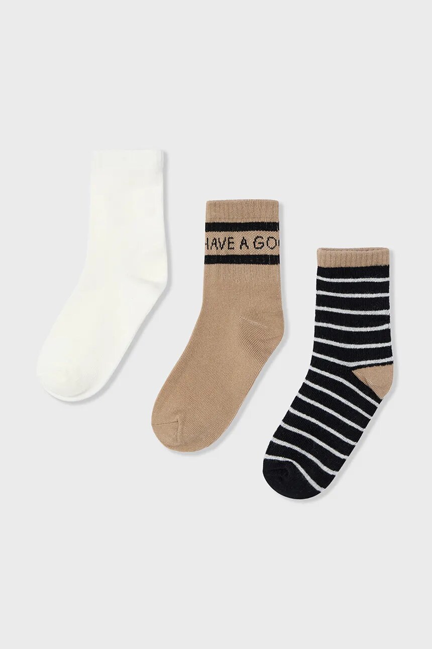 Детские носки 3 пары Mayoral, коричневый
Детские носки 3 пары Mayoral, коричневый