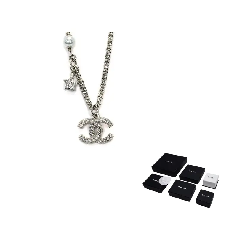Шнурки Pearl, колье с камнями для женщин CHANEL
Шнурки Pearl, колье с камнями для женщин CHANEL