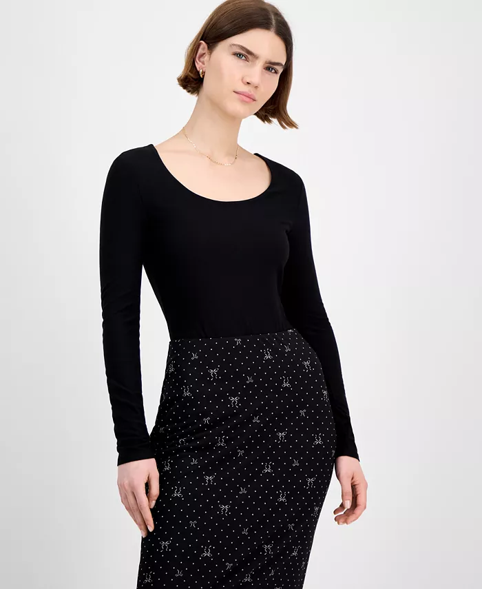 Юниорский комбинезон с длинными рукавами и глубоким вырезом Planet Gold, черный
Юниорский комбинезон с длинными рукавами и глубоким вырезом Planet Gold, черный