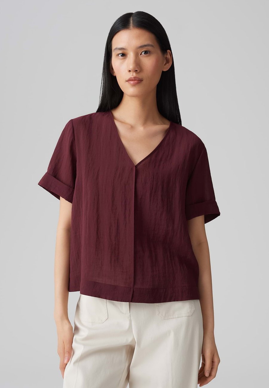 Блуза OPUS BOXY FIT, Cassis/Red
Блуза OPUS BOXY FIT, Cassis/Red