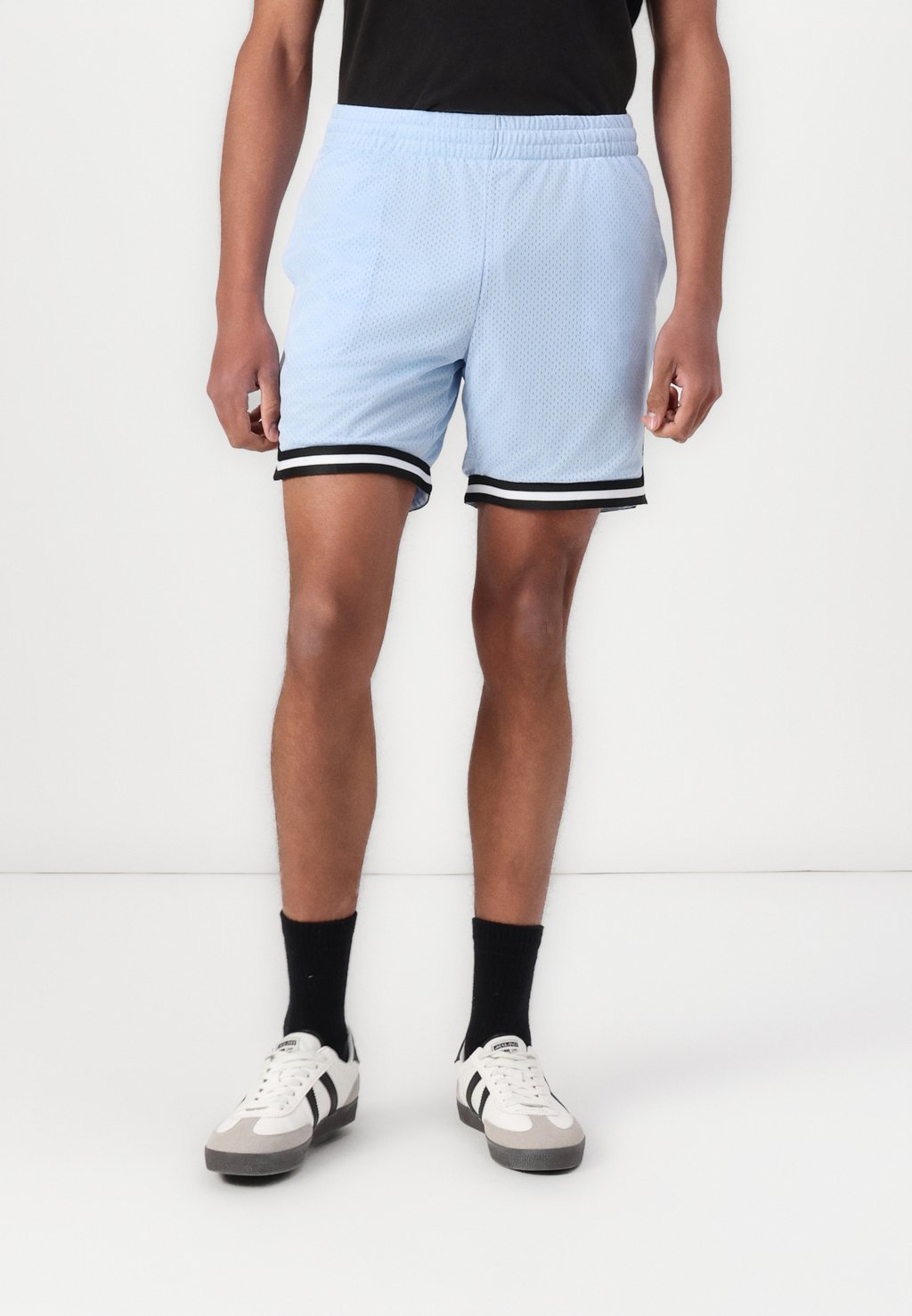 Шорты ONSDARREN RELAX TAPED Only & Sons, светло-голубой
Шорты ONSDARREN RELAX TAPED Only & Sons, светло-голубой