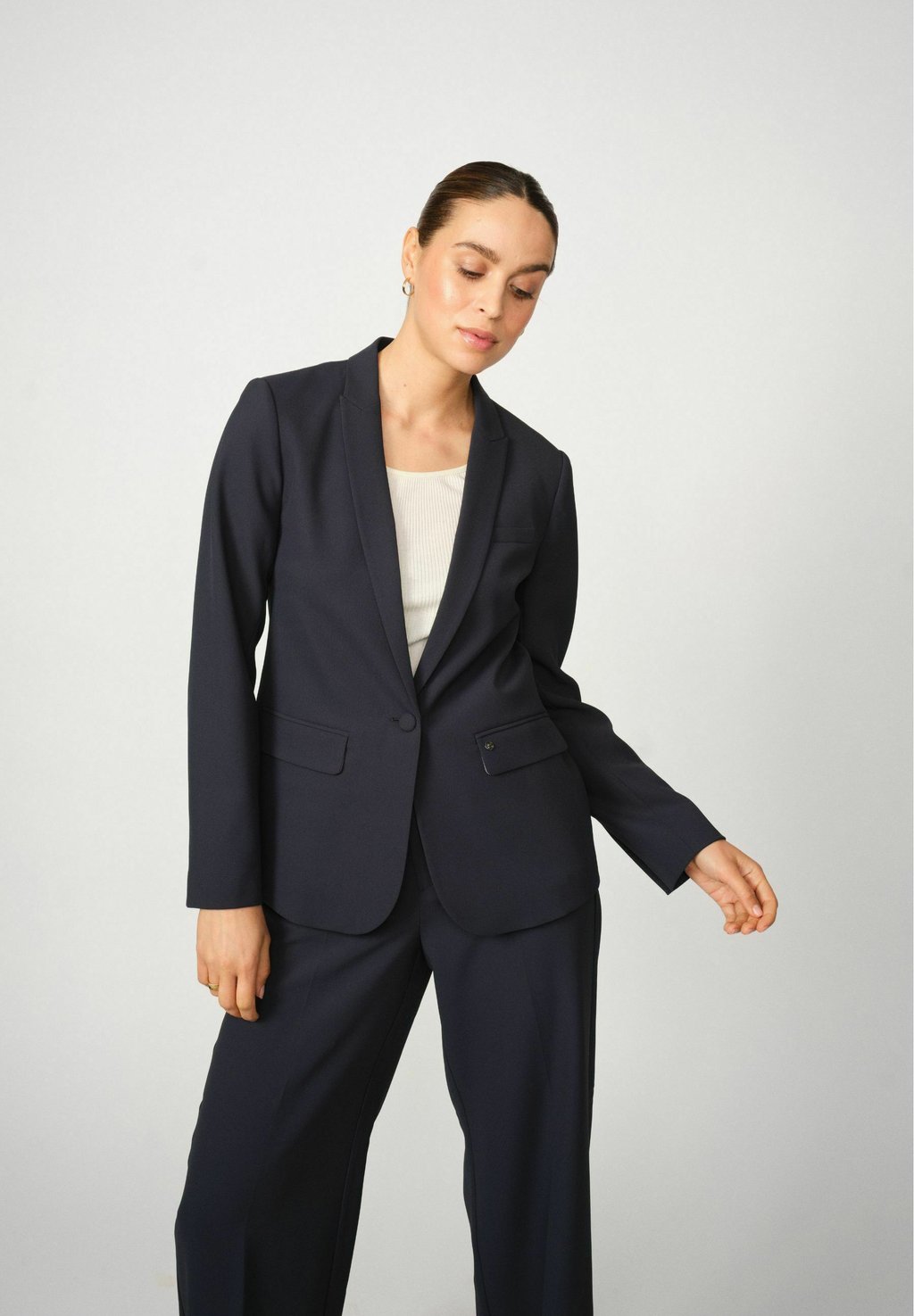 Блейзер PHOEBE MILEY Mos Mosh, синий
Блейзер PHOEBE MILEY Mos Mosh, синий