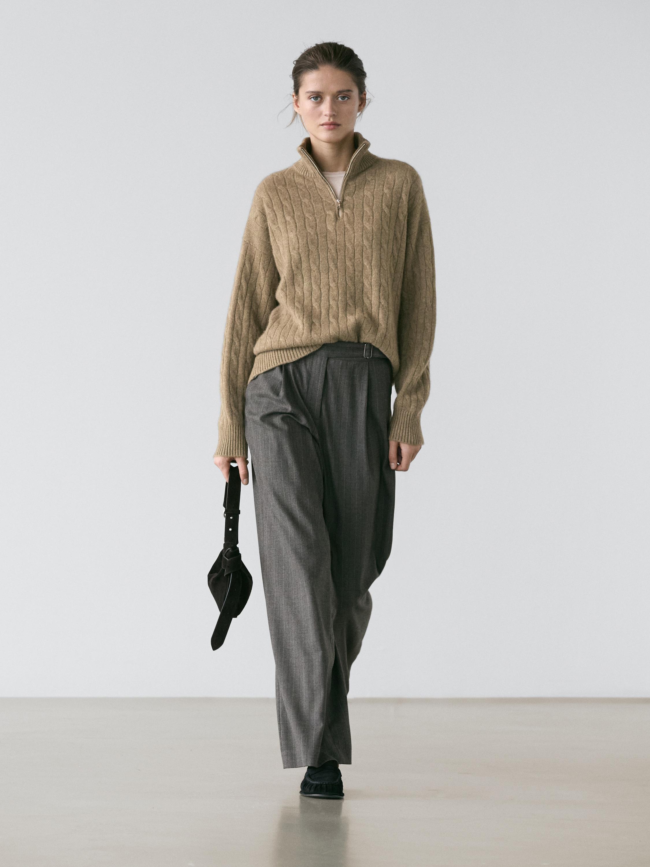 Брюки в тонкую полоску с вытачками Massimo Dutti, charcoal
Брюки в тонкую полоску с вытачками Massimo Dutti, charcoal