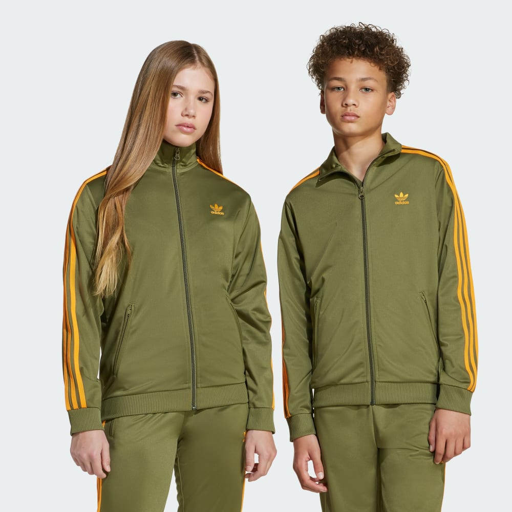 Спортивный костюм Adidas Adicolor Firebird Top, цвет Focus Olive 
Спортивный костюм Adidas Adicolor Firebird Top, цвет Focus Olive