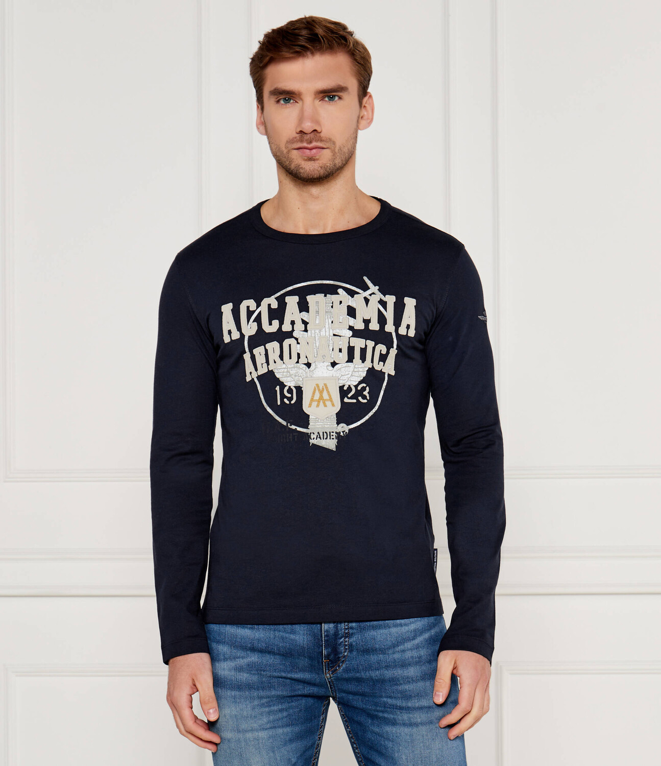 Лонгслив Aeronautica Militare Regular Fit, темно-синий
Лонгслив Aeronautica Militare Regular Fit, темно-синий