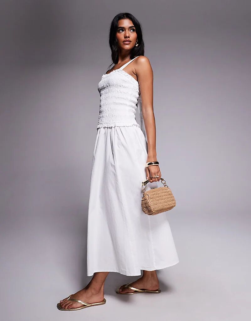 Платье миди River Island со сборками белого цвета
Платье миди River Island со сборками белого цвета