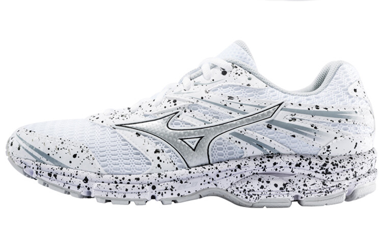 Кроссовки Wave Zest Running унисекс с низким верхом белого/черного цвета Mizuno
Кроссовки Wave Zest Running унисекс с низким верхом белого/черного цвета Mizuno