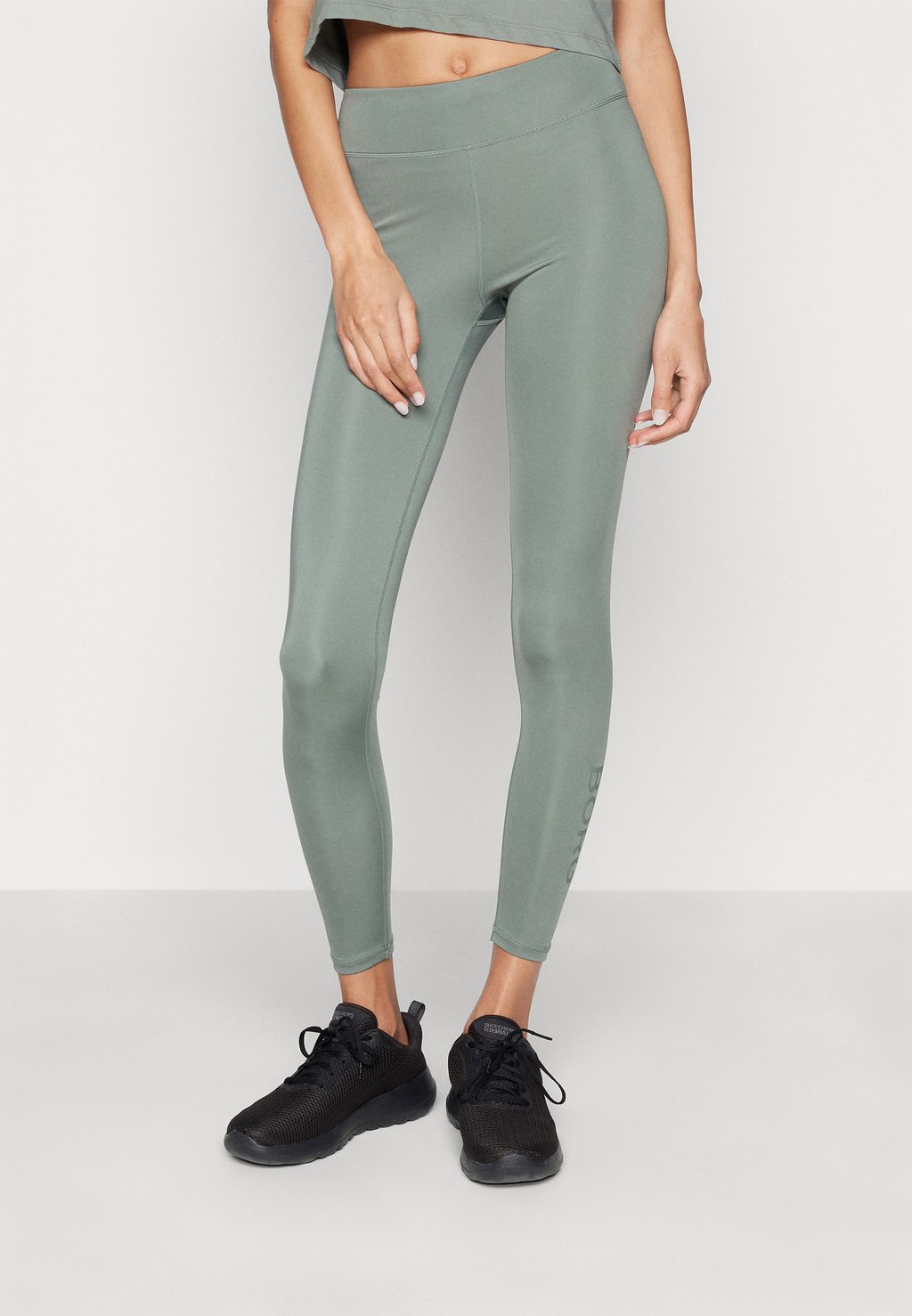 Леггинсы LOGO Björn Borg, зеленый
Леггинсы LOGO Björn Borg, зеленый