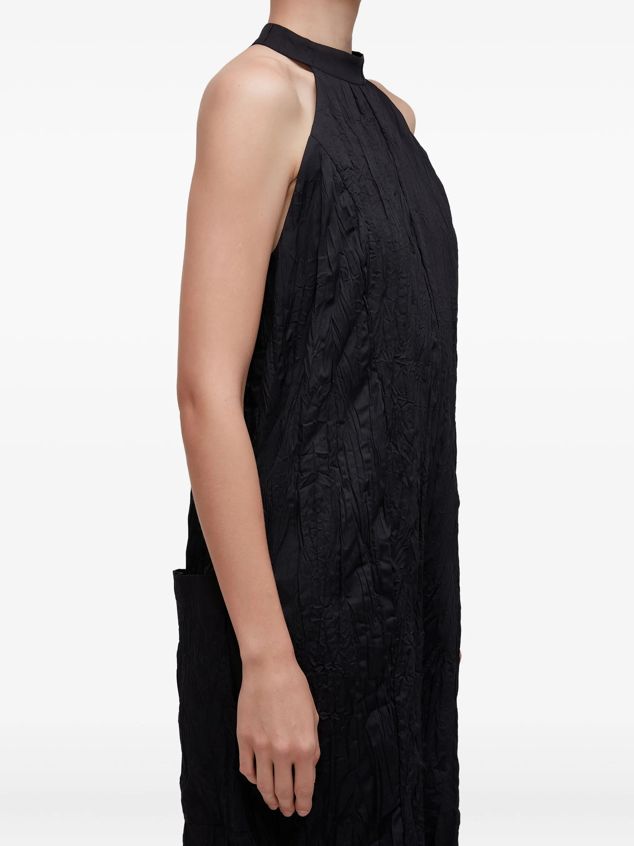 Комбинезон с вырезом халтер Osklen, черный
Комбинезон с вырезом халтер Osklen, черный