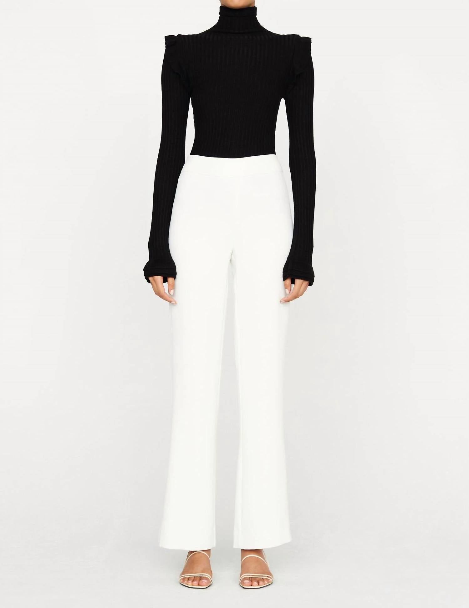 Брюки женские Marie Oliver, цвет bone
Брюки женские Marie Oliver, цвет bone