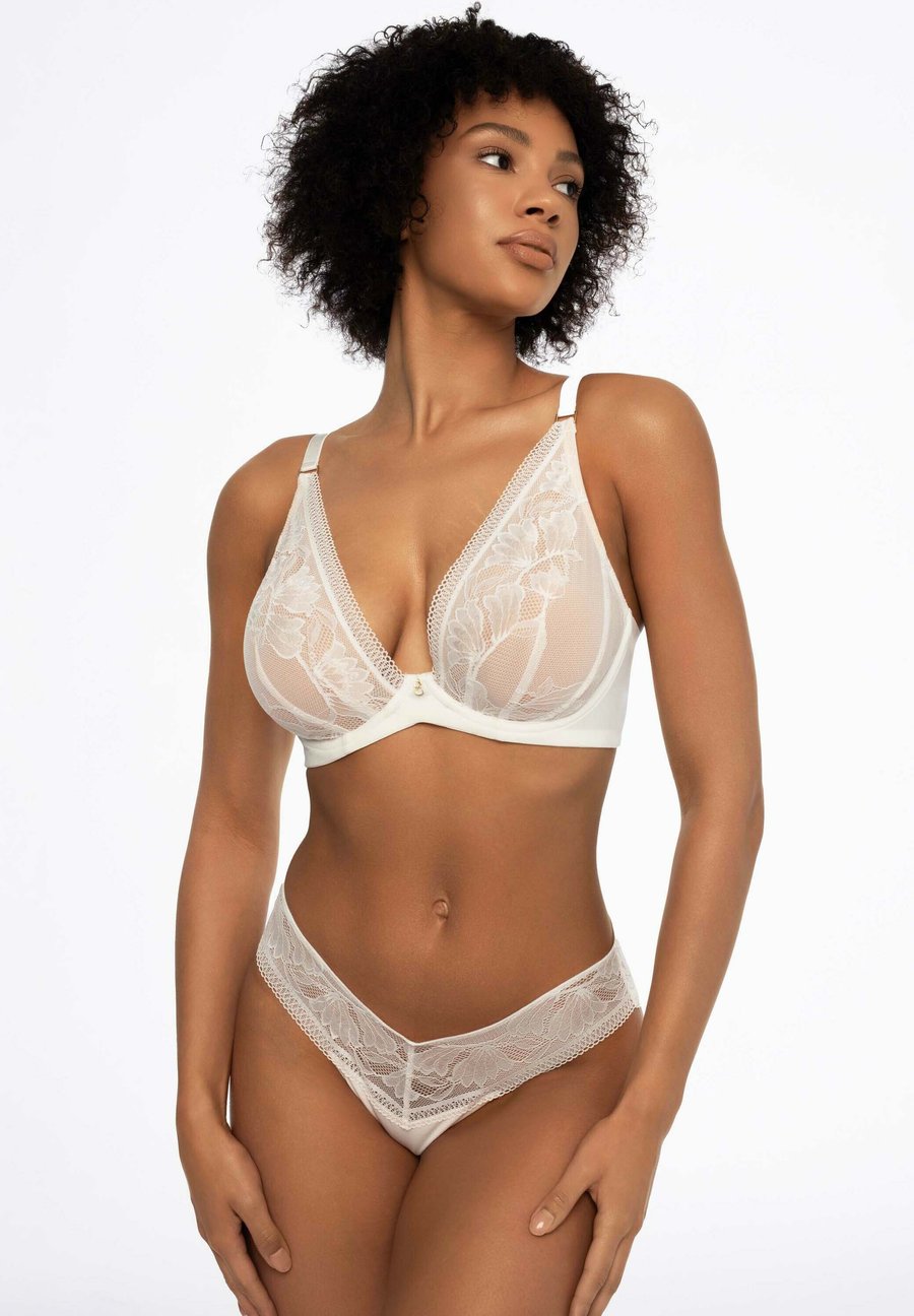 Брифы ESOTIQ NATHALIE, White/Off-White
Брифы ESOTIQ NATHALIE, White/Off-White