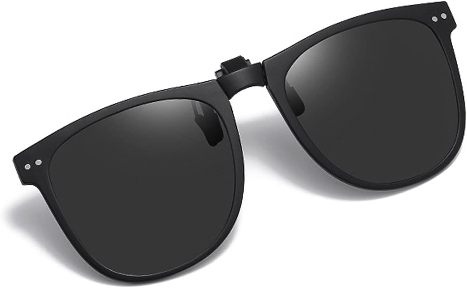 Поляризованные солнцезащитные очки-клипсы для мужчин и женщин, надеваемые поверх очков с диоптриями, со складными линзами UV400 и портативным футляром FF FRAZALA, Black Lens / Black Frame
Поляризованные солнцезащитные очки-клипсы для мужчин и женщин, надеваемые поверх очков с диоптриями, со складными линзами UV400 и портативным футляром FF FRAZALA, Black Lens / Black Frame