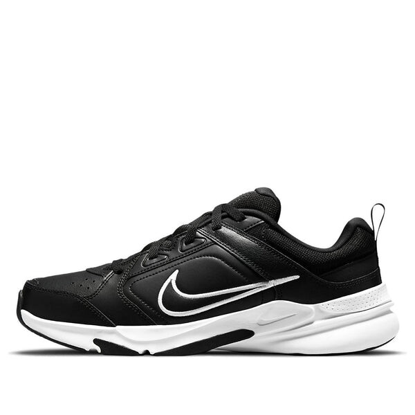 Кроссовки бросают вызов всему дню Nike, черный
Кроссовки бросают вызов всему дню Nike, черный