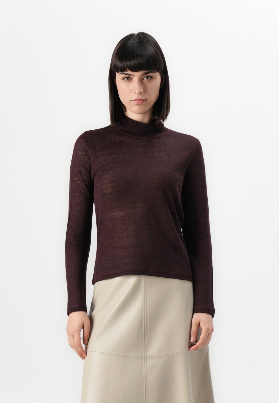 Джемпер IVY OAK FELINE, Syrah/Camel
Джемпер IVY OAK FELINE, Syrah/Camel