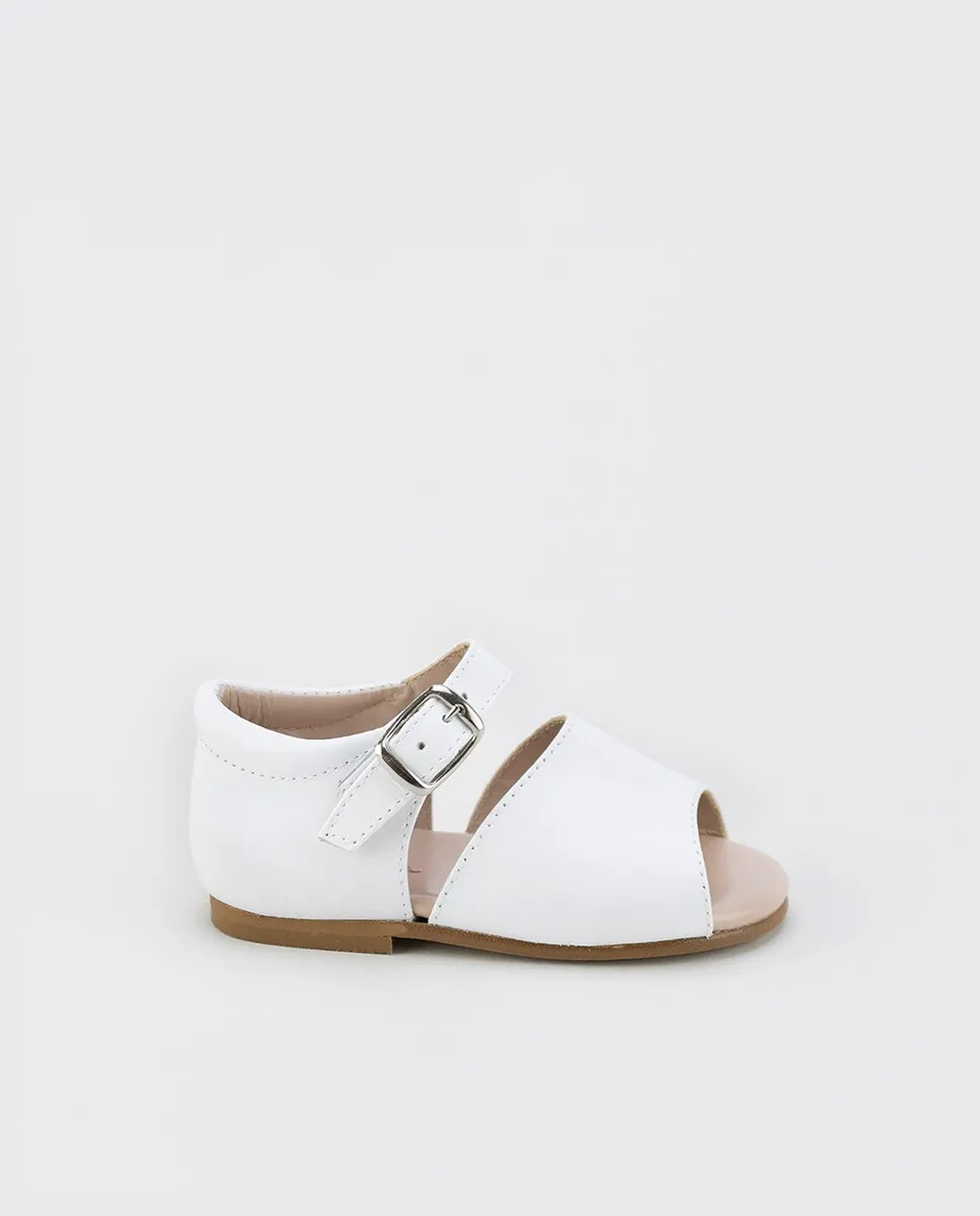 Босоножки для девочки из кожи с пряжкой Eli 1957, белый
Босоножки для девочки из кожи с пряжкой Eli 1957, белый