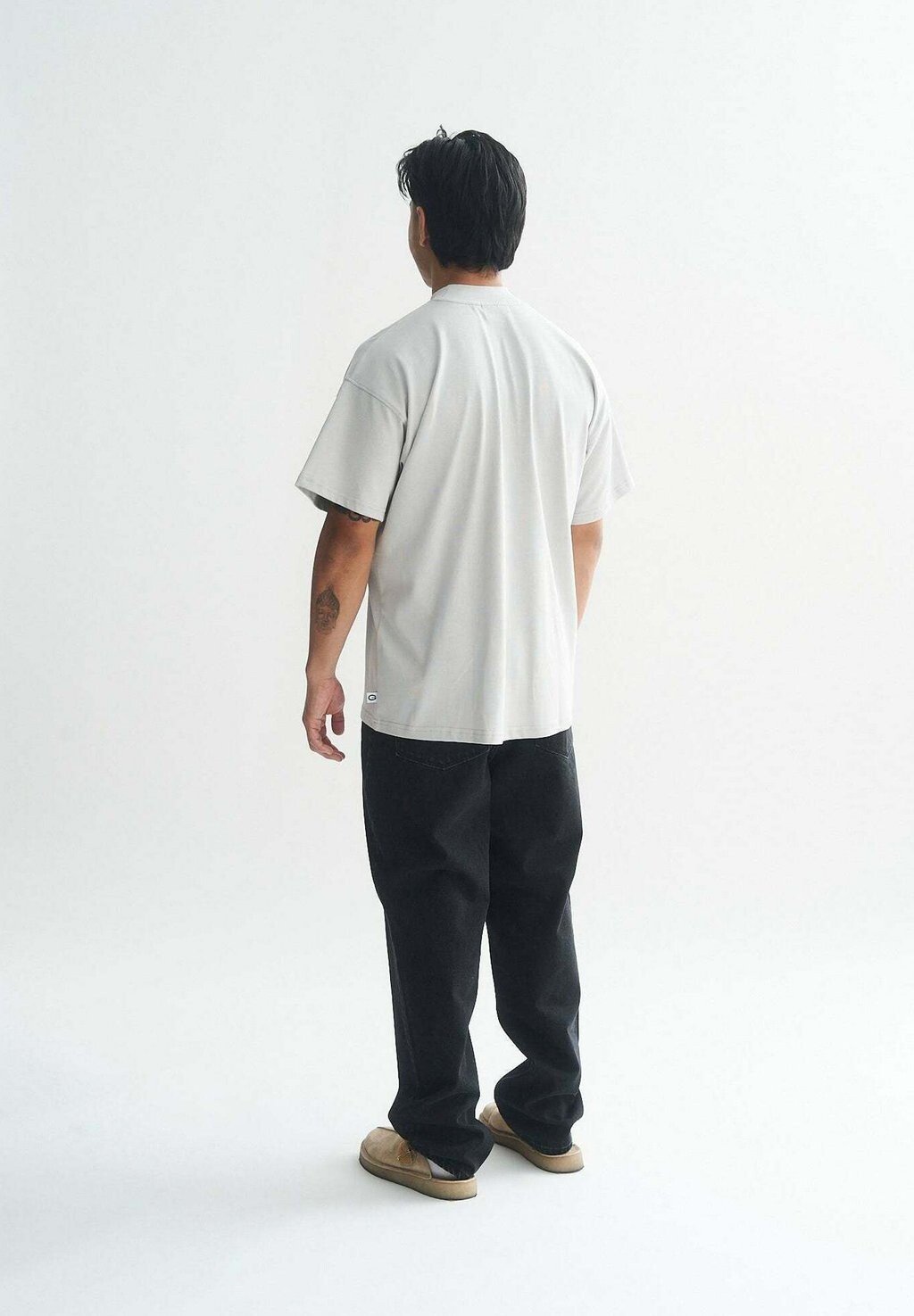 Базовая футболка TIMELESS MOCKNECK GOODBOIS, светло-серый
Базовая футболка TIMELESS MOCKNECK GOODBOIS, светло-серый