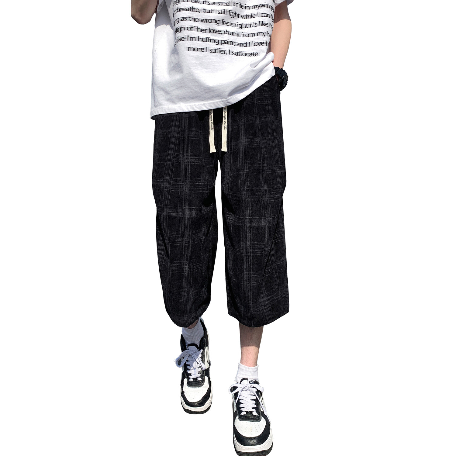 Повседневные шорты унисекс Jungle Panda, Черный
Повседневные шорты унисекс Jungle Panda, Черный