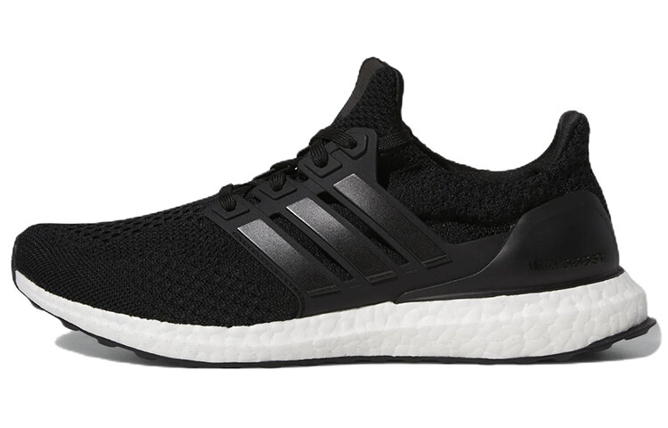 Кроссовки adidas Ultra Boost 5.0 DNA Black White Women's
Кроссовки adidas Ultra Boost 5.0 DNA Black White Women's