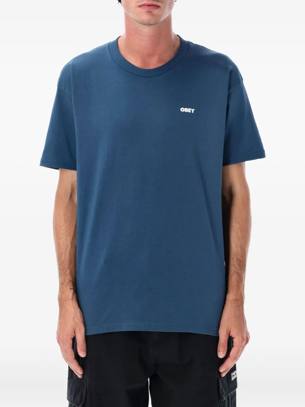 Футболка World in Flames Obey, синий
Футболка World in Flames Obey, синий