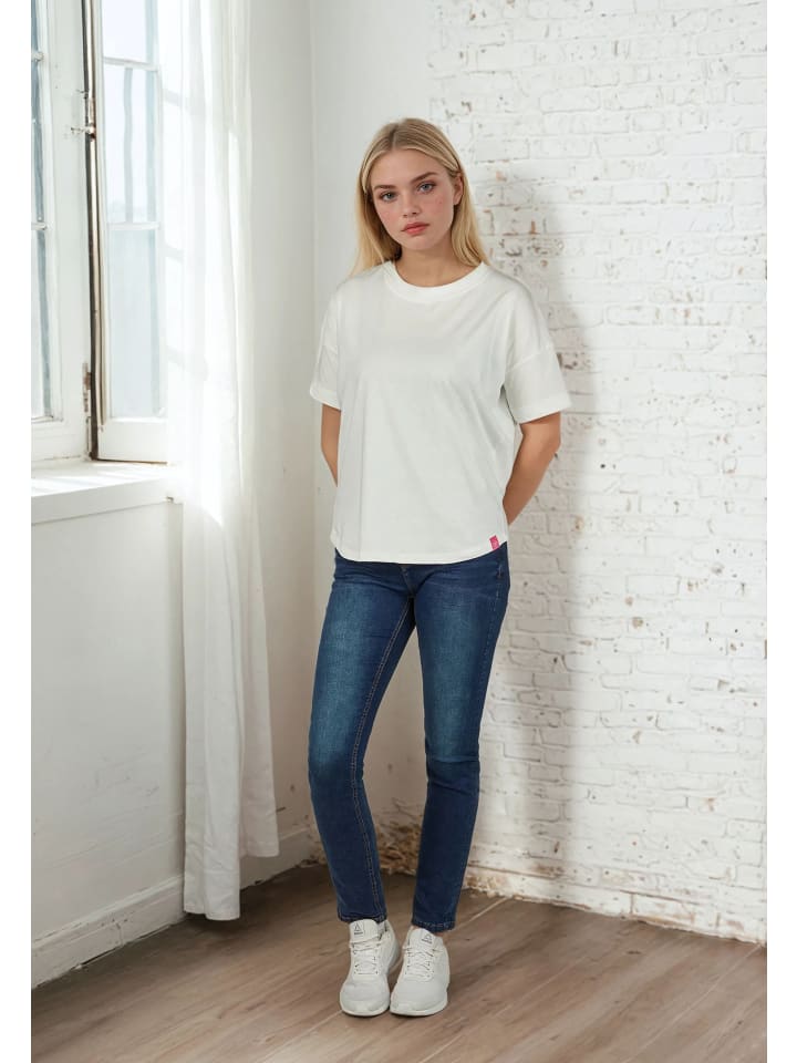 Рубашка LEEV в цвете грязно-белый Salzhaut
Рубашка LEEV в цвете грязно-белый Salzhaut