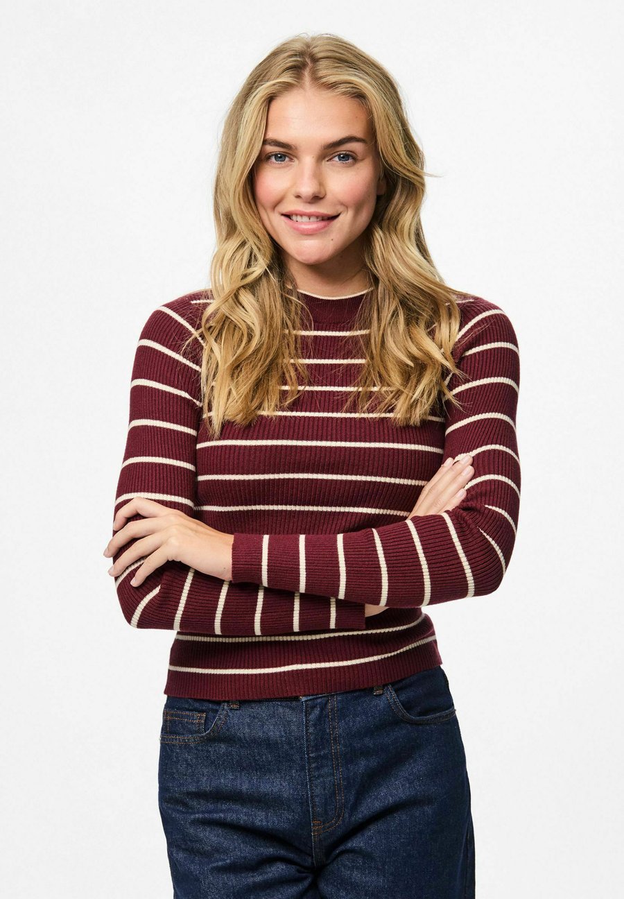 Джемпер Pieces PCMIRA NEW LS O-NECK NOOS, Tawny Port/Dark Red
Джемпер Pieces PCMIRA NEW LS O-NECK NOOS, Tawny Port/Dark Red