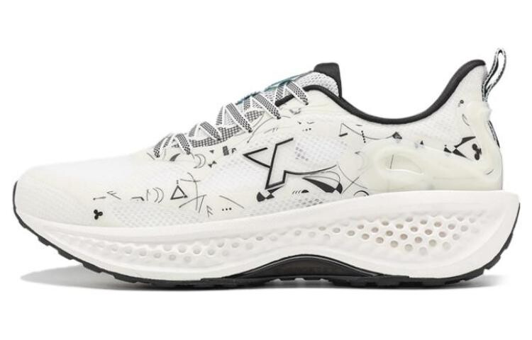 Кроссовки мужские низкие белые/черные Xtep
Кроссовки мужские низкие белые/черные Xtep