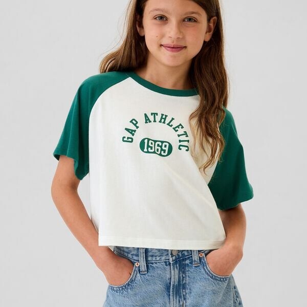 Футболка boxy-fit с принтом на тему спорта Gap, белый
Футболка boxy-fit с принтом на тему спорта Gap, белый