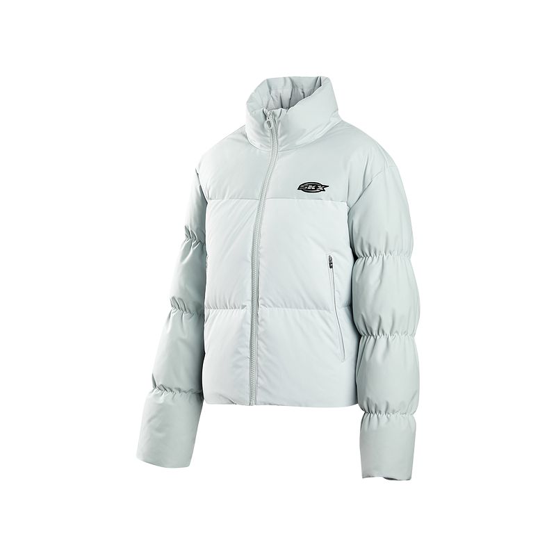 Skechers Классическая спортивная куртка пуховик женская жемчужно-голубая, Pearl Blue-01MZ 
Skechers Классическая спортивная куртка пуховик женская жемчужно-голубая, Pearl Blue-01MZ