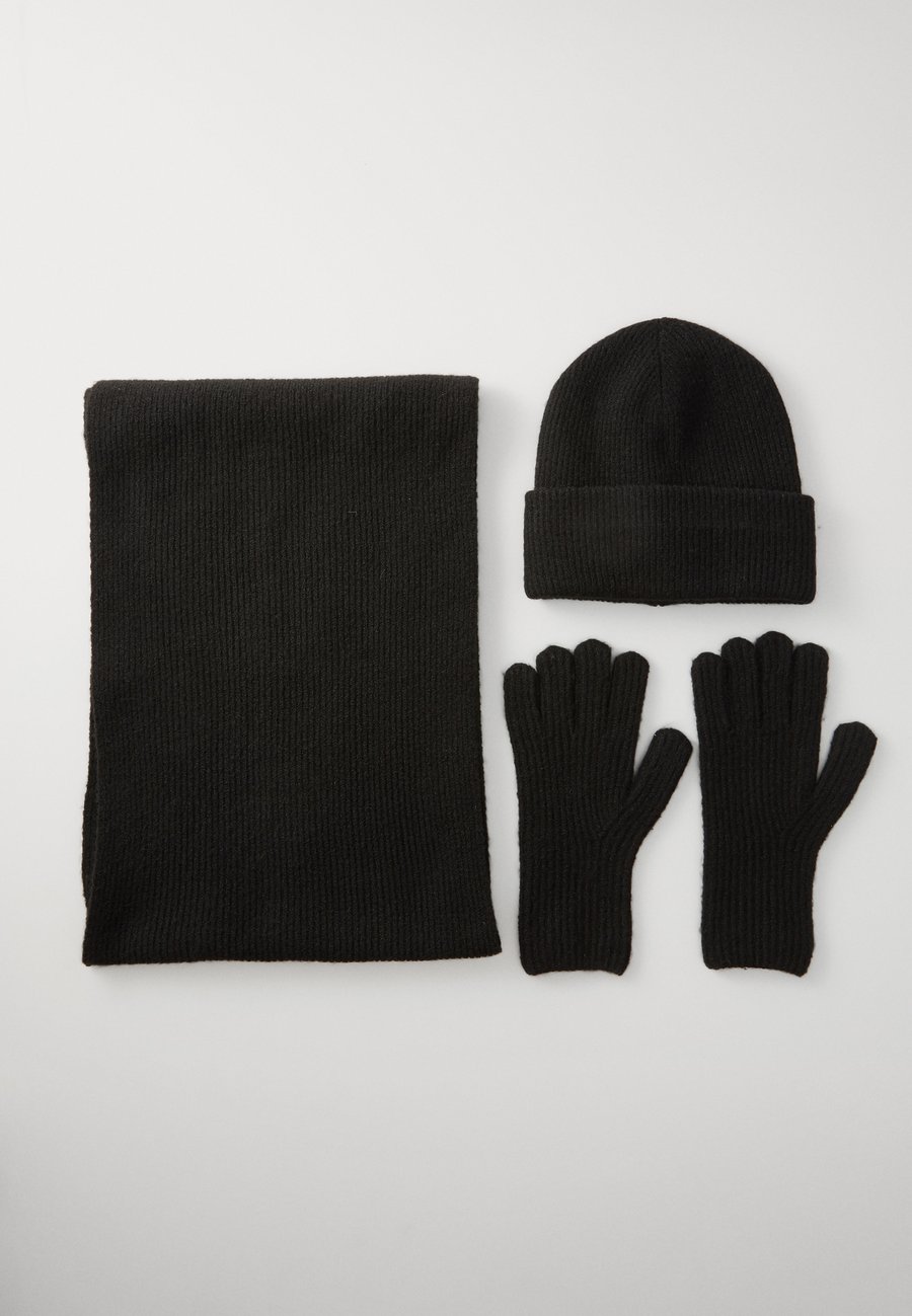 Шарф Pier One 3PACK, Black
Шарф Pier One 3PACK, Black