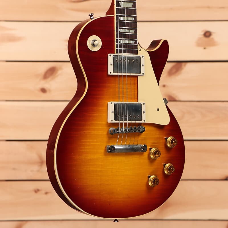 Электрогитара Gibson 1959 Les Paul Standard Reissue Light Aged - Cherry Tea Burst - 931730 - PLEK'd 
Электрогитара Gibson 1959 Les Paul Standard Reissue Light Aged - Cherry Tea Burst - 931730 - PLEK'd