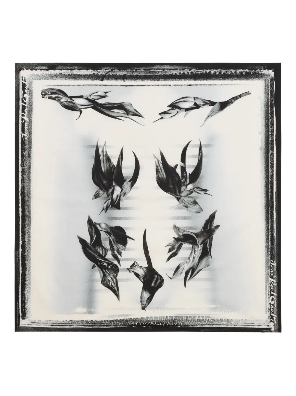 Саронг с принтом Jean Paul Gaultier, белый
Саронг с принтом Jean Paul Gaultier, белый