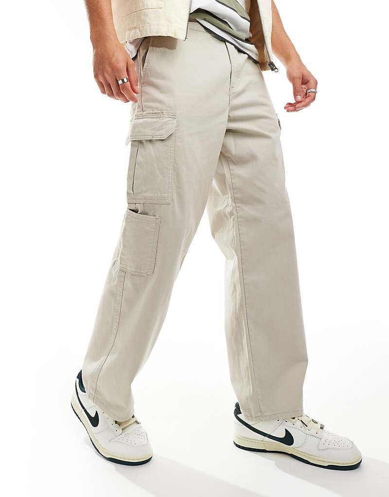 Свободные брюки карго New Look
Свободные брюки карго New Look