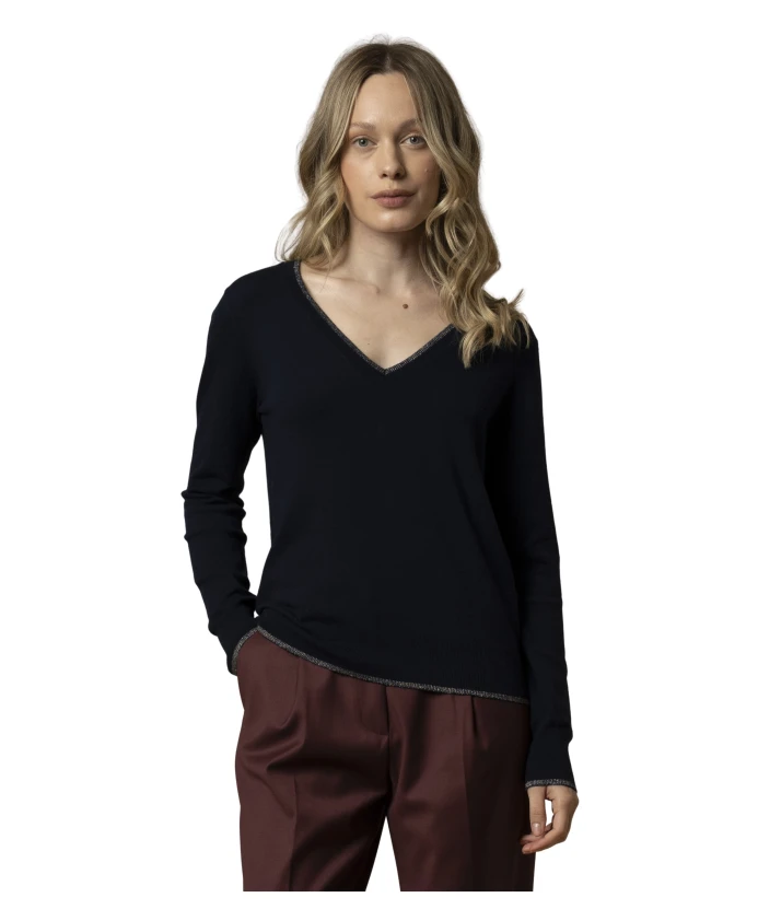 Пуловер приталенного кроя с контрастными манжетами. Kocca, синий
Пуловер приталенного кроя с контрастными манжетами. Kocca, синий